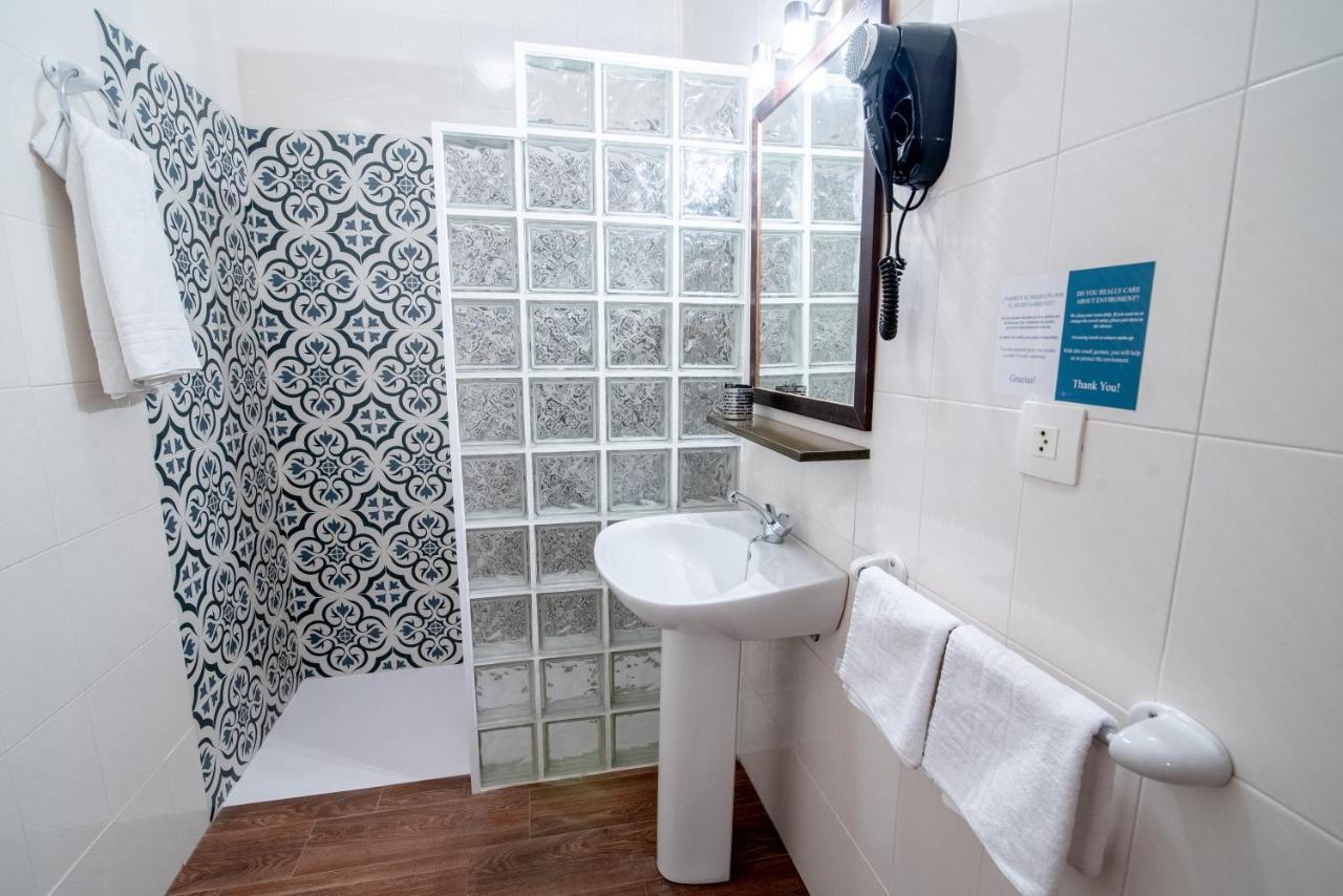 Hostal Andalucia Chipiona Buitenkant foto