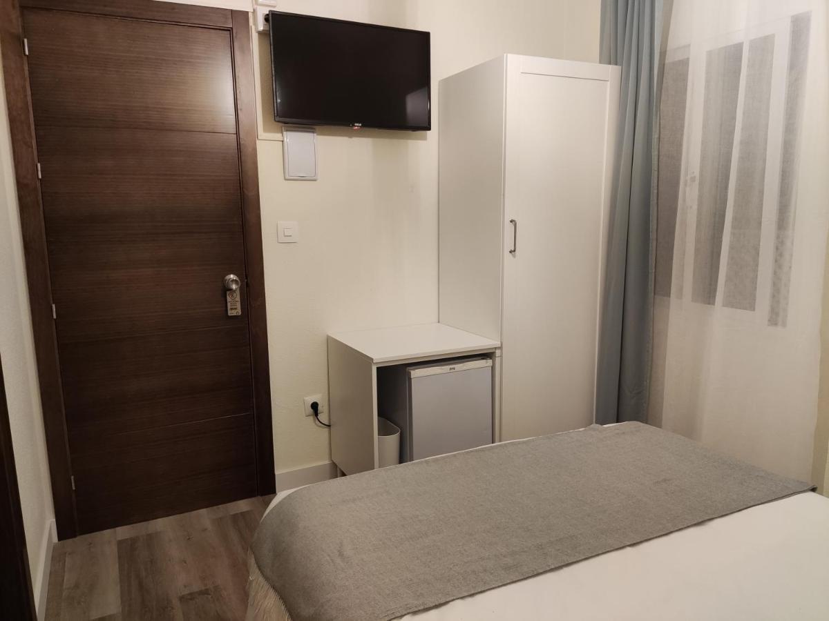 Hostal Andalucia Chipiona Buitenkant foto