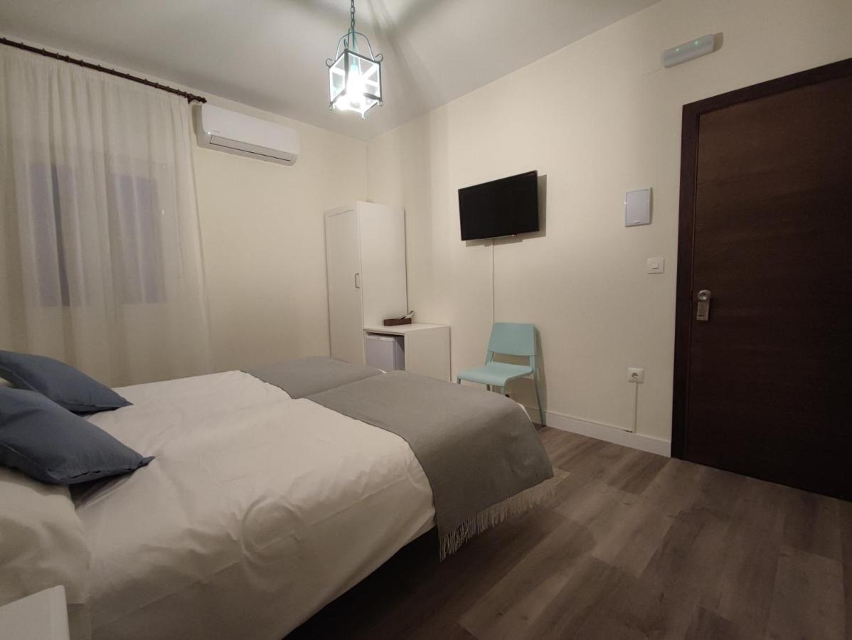 Hostal Andalucia Chipiona Buitenkant foto
