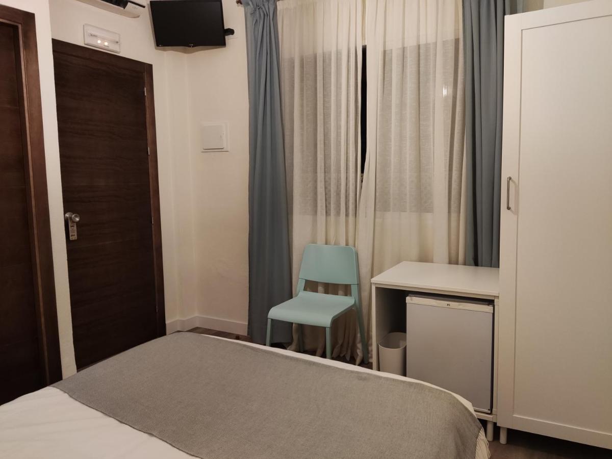 Hostal Andalucia Chipiona Buitenkant foto