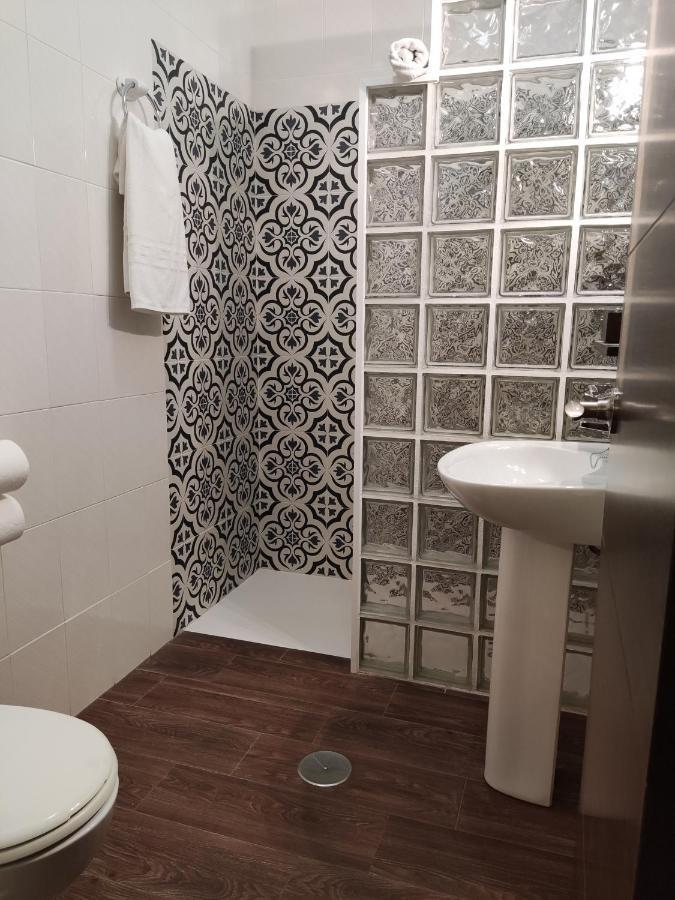Hostal Andalucia Chipiona Buitenkant foto