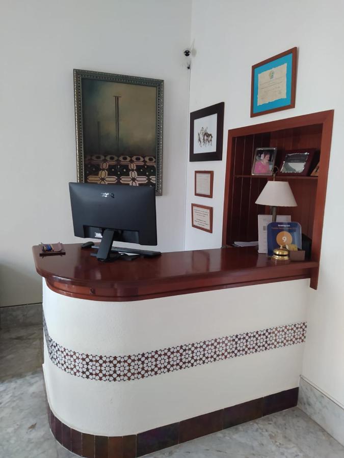 Hostal Andalucia Chipiona Buitenkant foto