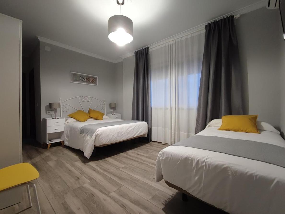 Hostal Andalucia Chipiona Buitenkant foto