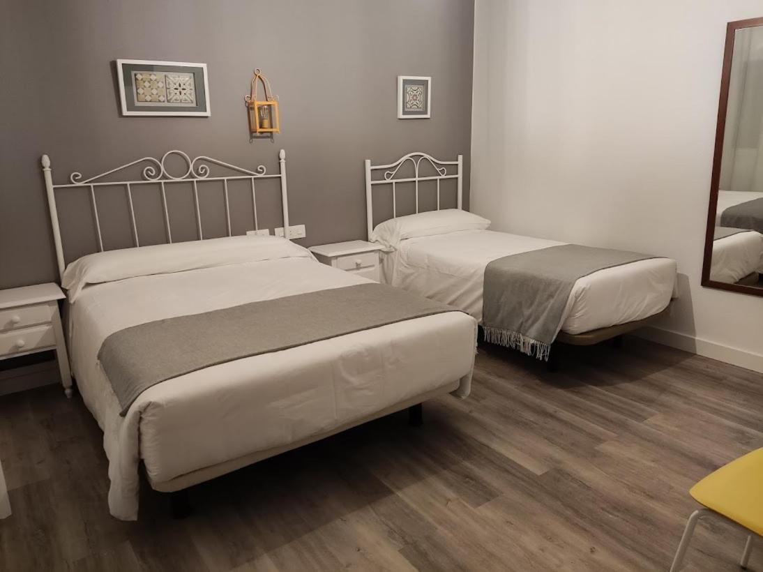 Hostal Andalucia Chipiona Buitenkant foto